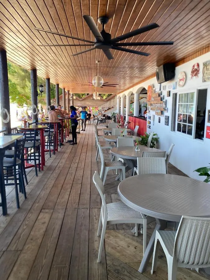 **** Hotel The Boardwalk Village Negril Jamaica